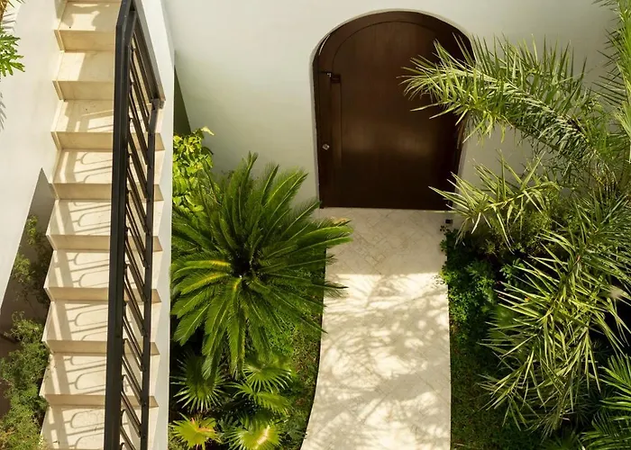 Balidroomvilla Mangrove - Full Serviced - Beachside Villa